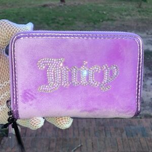 Juicy Couture String of Pearls Double Medium Zip Around Metallic/Velvet Wallet
